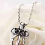 Retro Pearl Necklace Cute Bowknot Butterfly Charm Openable Hollow Ball Pendant Chain Women Jewelry - Image 3